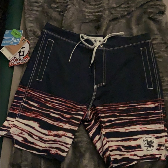 CG 305 Shorts - Picture 1 of 4